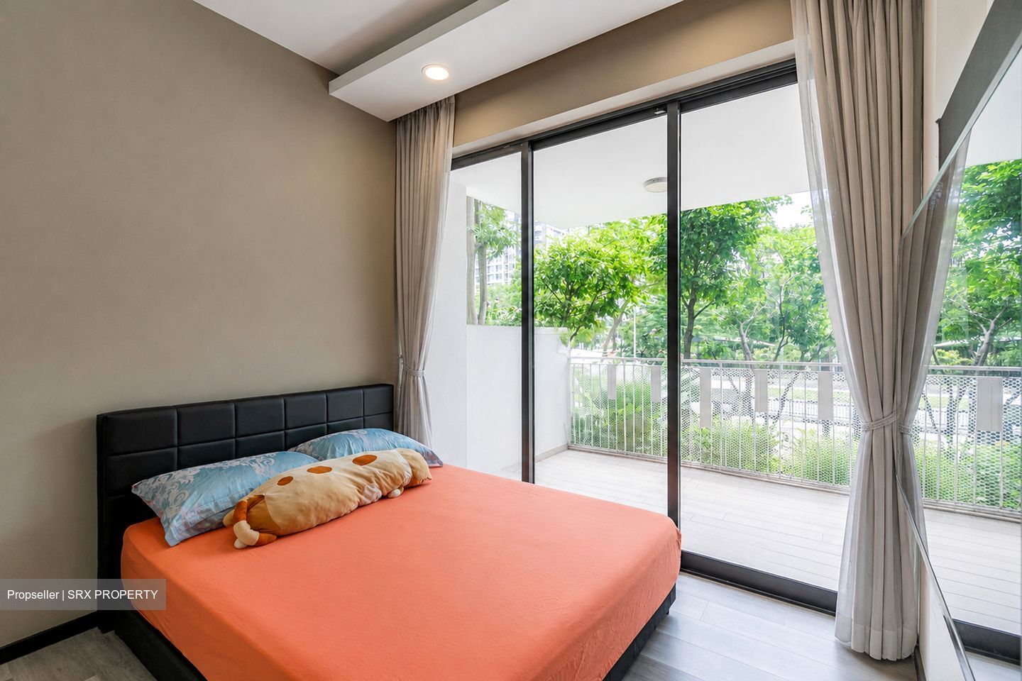 The Luxurie (D19), Condominium #575121231